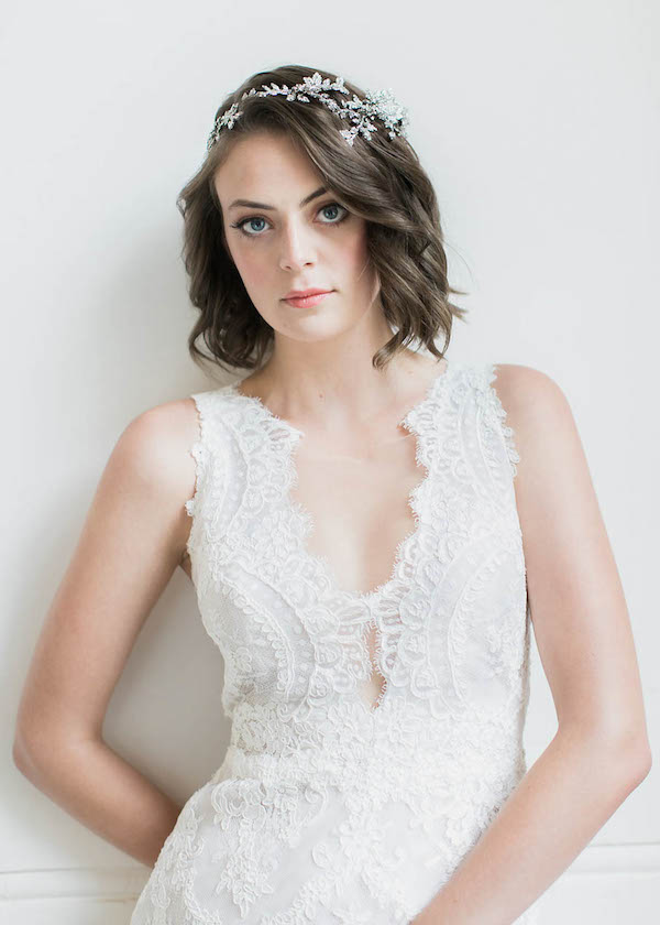 How to Accessorise a Lace Wedding Dress - TANIA MARAS BRIDAL
