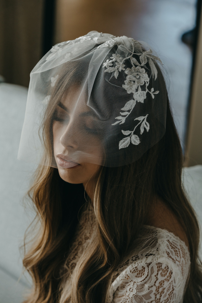 How to Accessorise a Lace Wedding Dress - TANIA MARAS BRIDAL