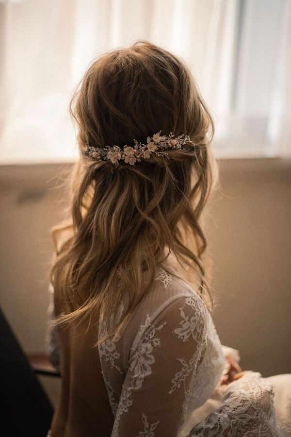 Half Up Hairstyles For Wedding Veils 1 Tania Maras Bespoke Wedding Headpieces Wedding Veils