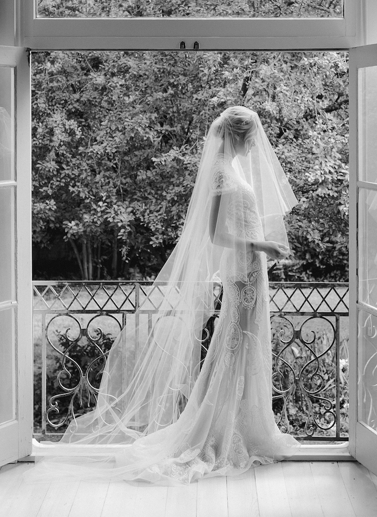 Short veils, Short wedding veils, Fingertip veils - TANIA MARAS