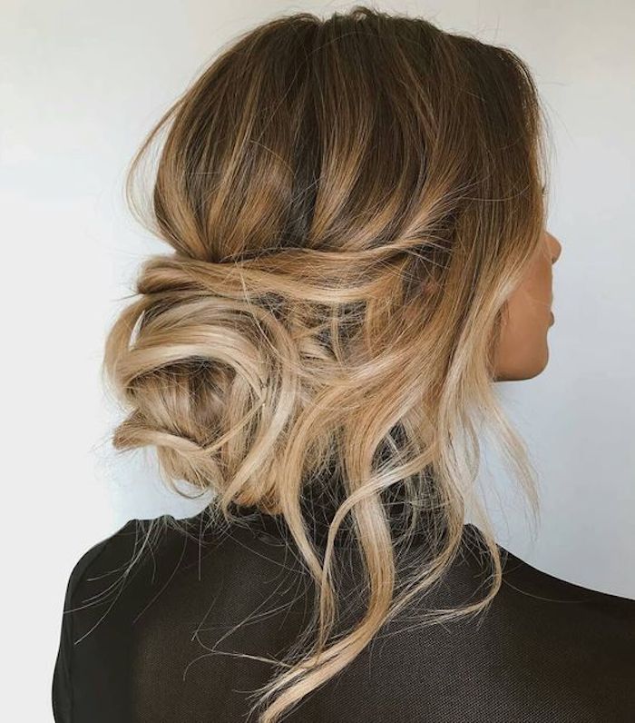4 Bridesmaid Hairstyles: Updos, Half-up, Ponytail, and All Down - Bellatory