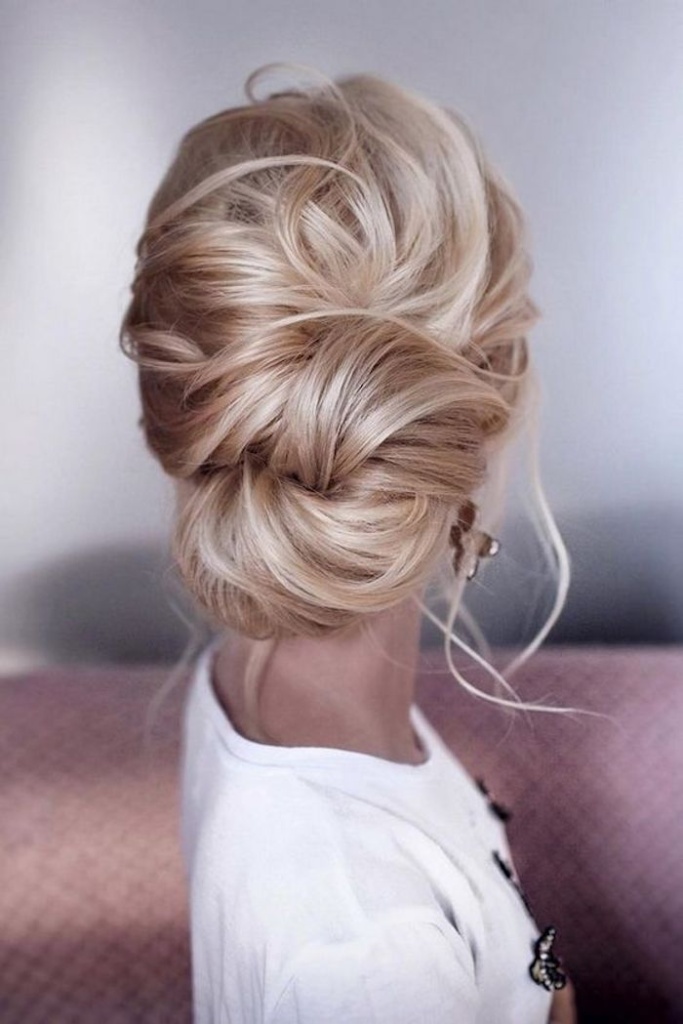 27 simple and stunning wedding hairstyles you'll love - TANIA MARAS ...