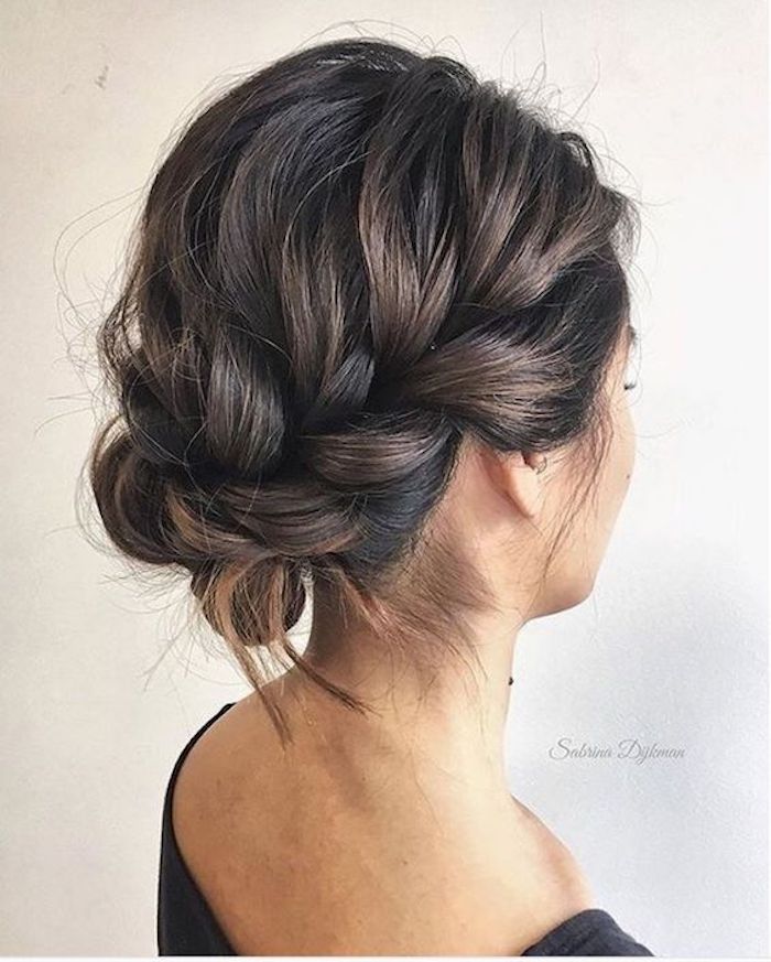 Easy Hairstyles (All under 5 Minutes) – The Wedding Knot