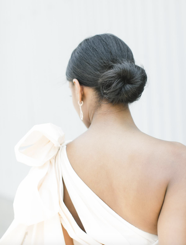 Perfect Wedding Day Hairstyles to Compliment Your Dress | Hitcheed