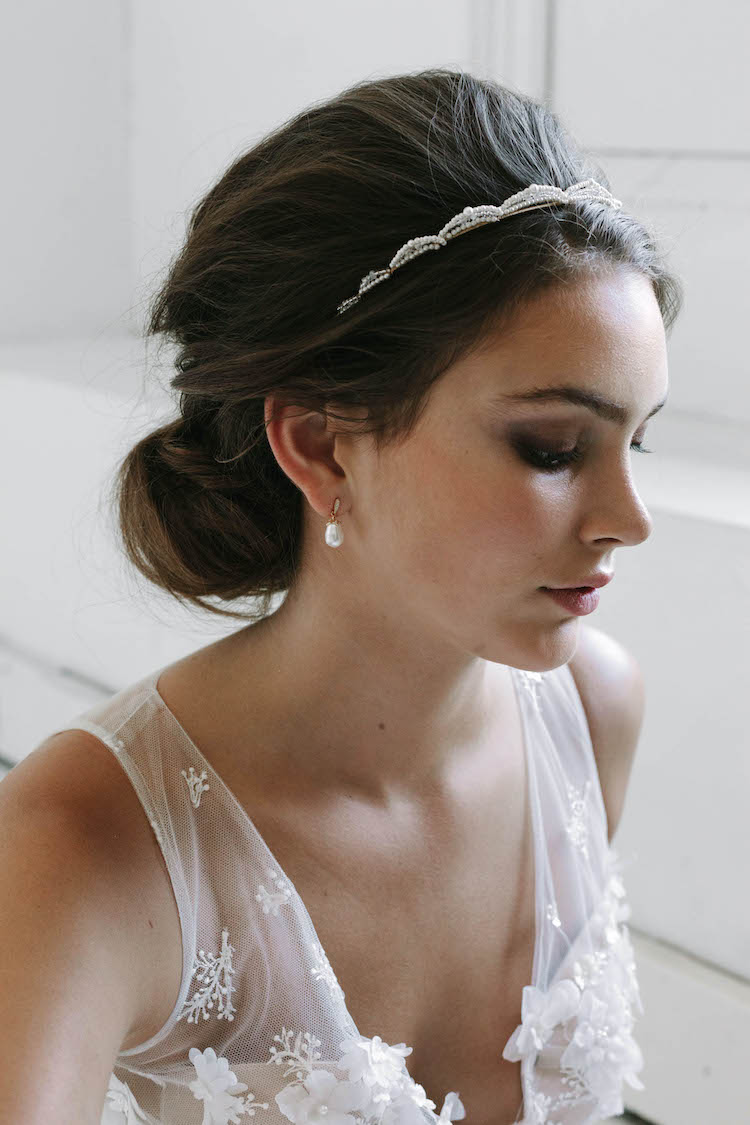 AUDREY  minimalist wedding veil - TANIA MARAS BRIDAL