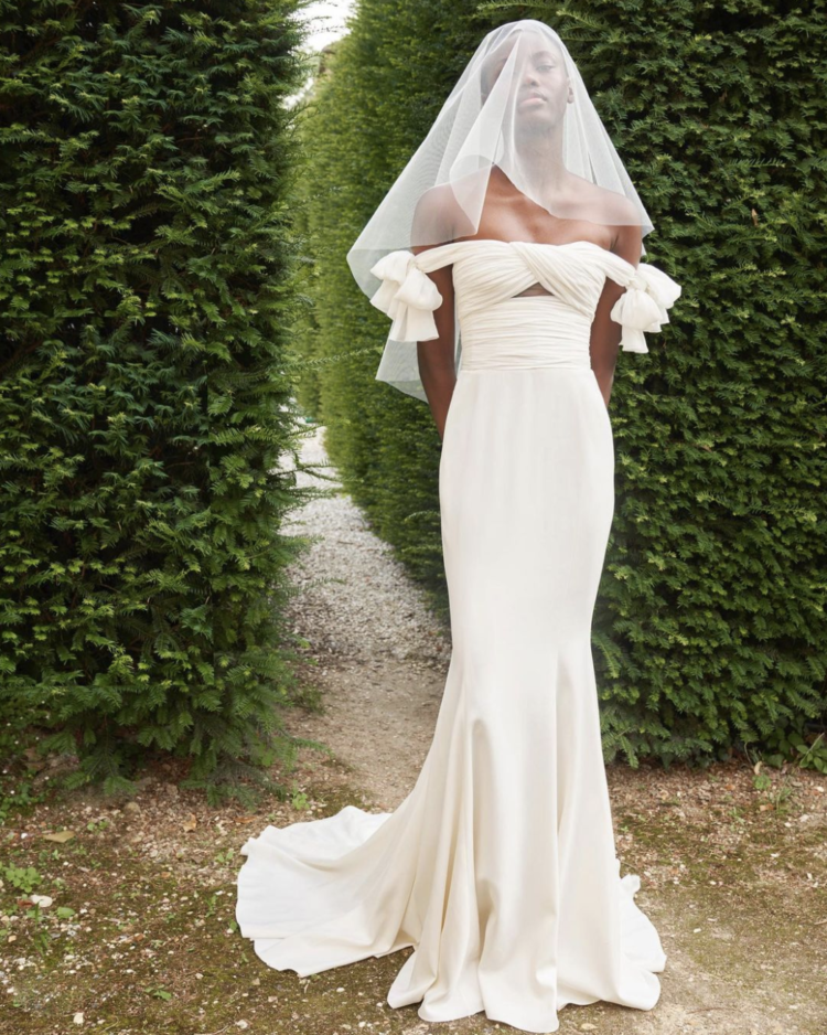 Your guide to styling a short wedding dress with a veil_18 - TANIA MARAS