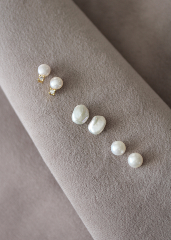 Beaumont Pearl Stud Earrings 5