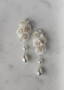 Amaris Pearl Bridal Earrings 8.jpg