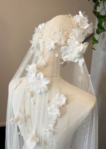 Augustine Juliet Cap Veil With Flowers 7.jpg