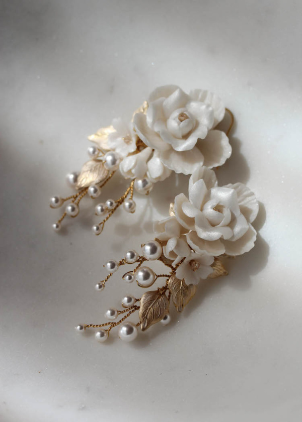 Aurora Gold Wedding Earrings 12.jpg