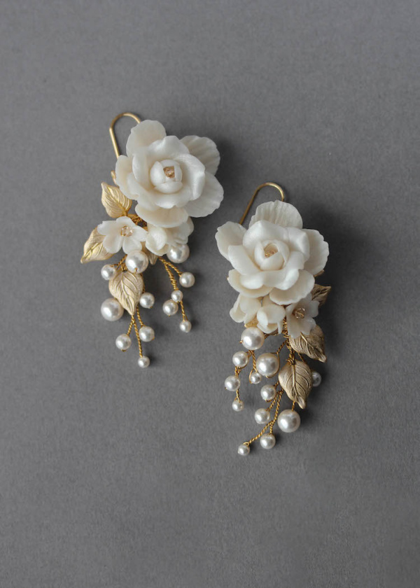 Aurora Gold Wedding Earrings 7.jpg