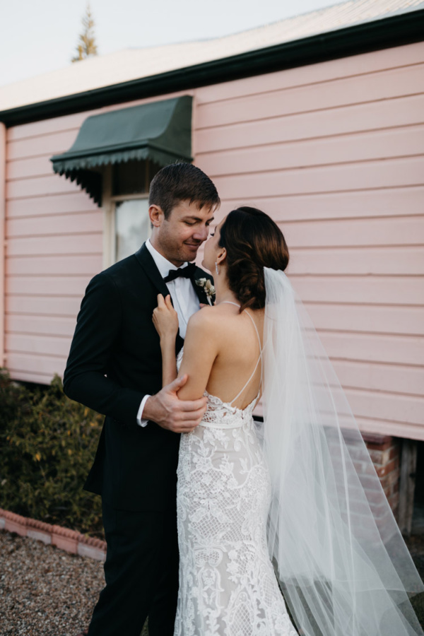 Bride Kahla Wearing Amora Veil 16.jpg