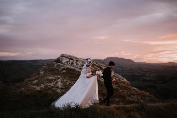 Bride Stacey Wears Riviera Veil 7.jpg