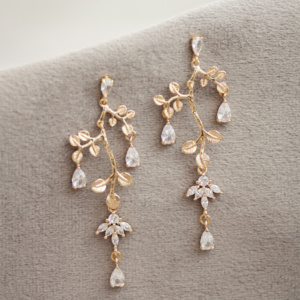 Cedarwood Crystal Bridal Earrings 1.jpg