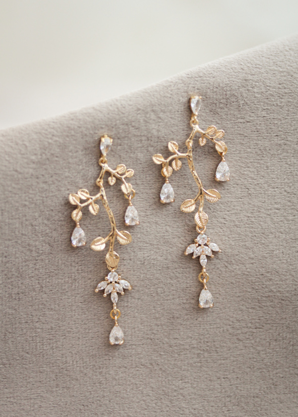 Cedarwood Crystal Bridal Earrings 1.jpg