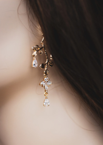 Cedarwood Crystal Bridal Earrings 2.jpg