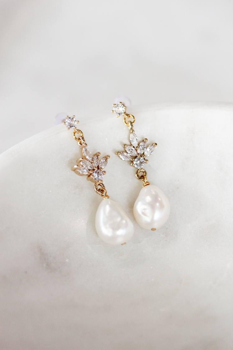 Claudette Crystal Bridal Earrings 6.jpg