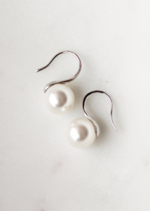 Ellis Pearl Drop Earring 11.jpg