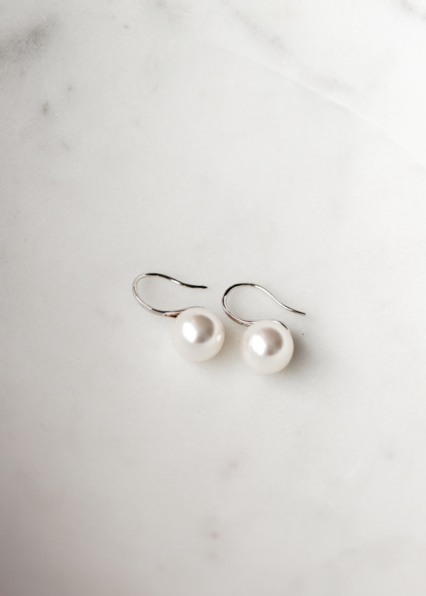 Ellis Pearl Drop Earring 9.jpg