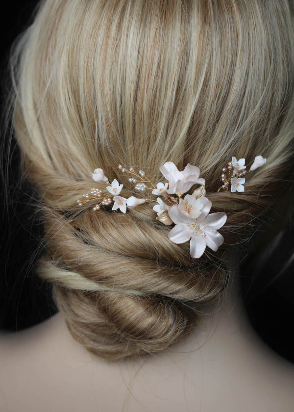 Freesia Blush Hair Pins 3.jpg