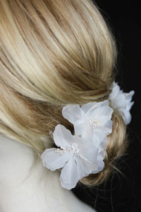 Loulou Wedding Hair Flowers 5.jpg