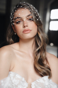 MARA pearl birdcage veil