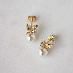 Ninette Small Pearl Earrings 2.jpg