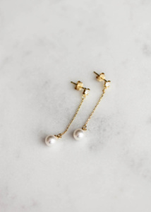 Pablo Minimal Pearl Earrings 1.jpg