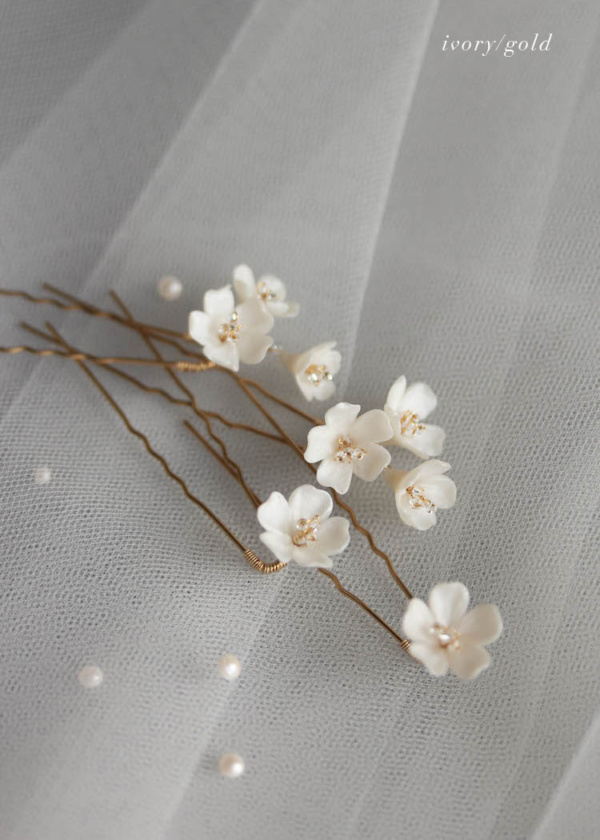 Whisper Hair Pin Set Ivory Gold 01.jpg