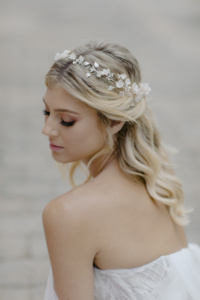 Wildermere Champagne Wedding Headpiece 1.jpg