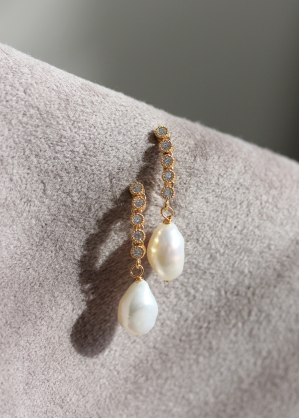 Gian Pearl Drop Earrings 10