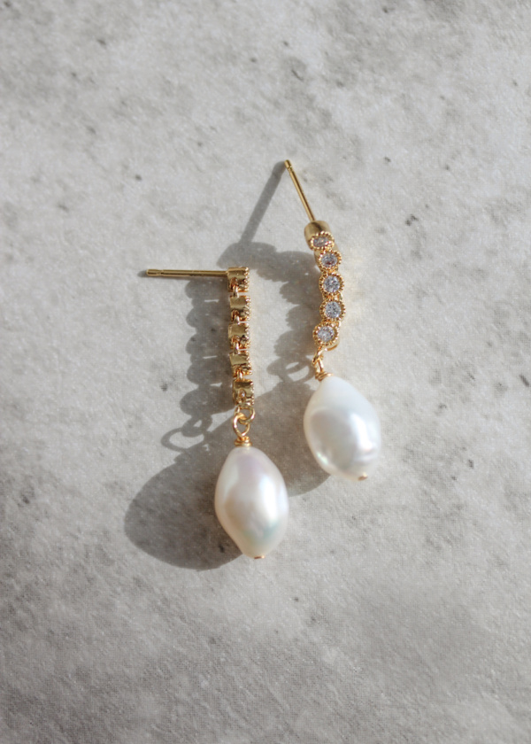 Gian Pearl Drop Earrings 2