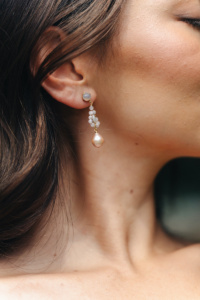 GALLERIA pearl drop earrings 1