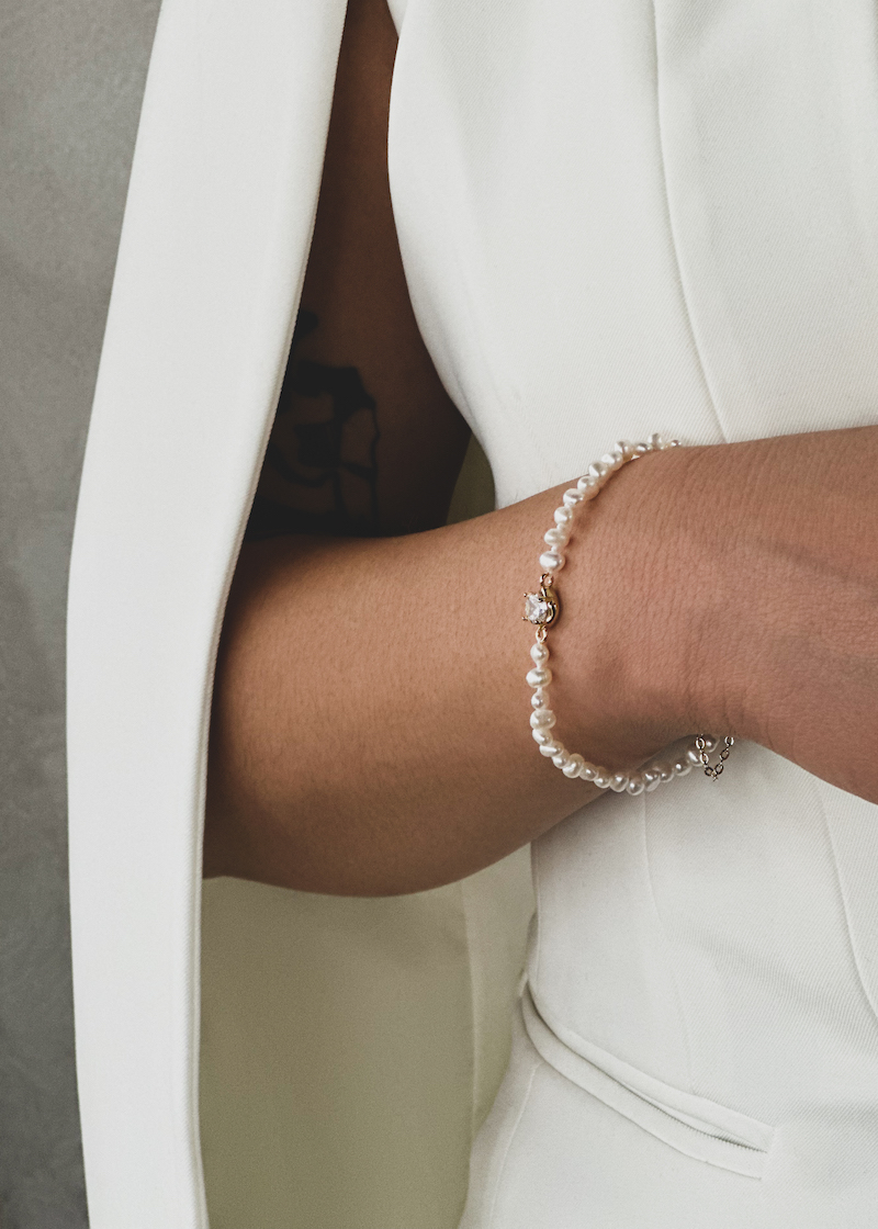 Hera Crystal Pearl Bracelet 1