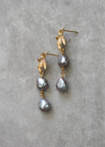 Matteo Grey Pearl Earrings 1