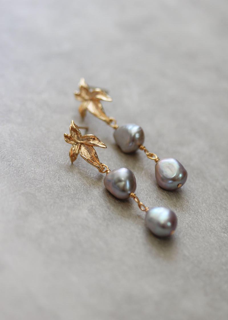 Matteo Grey Pearl Earrings 2