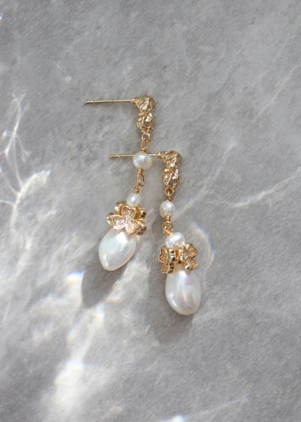 Galia Pearl Bridal Earrings 2