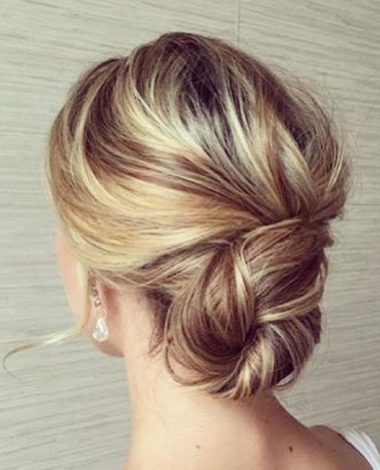 2018 Wedding Hair Trends Relaxed Updos