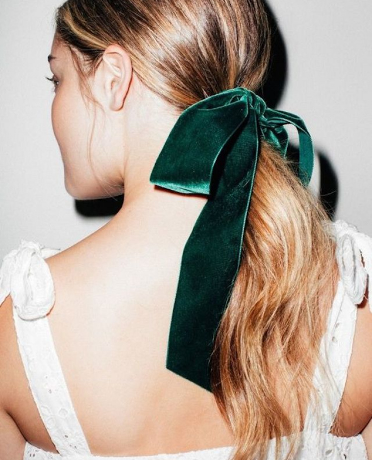 2018 Wedding Hair Trends Ponytail 2