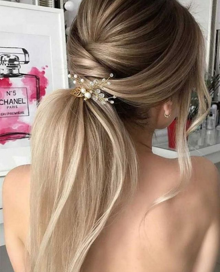 2018 Wedding Hairstyles Ponytail 2