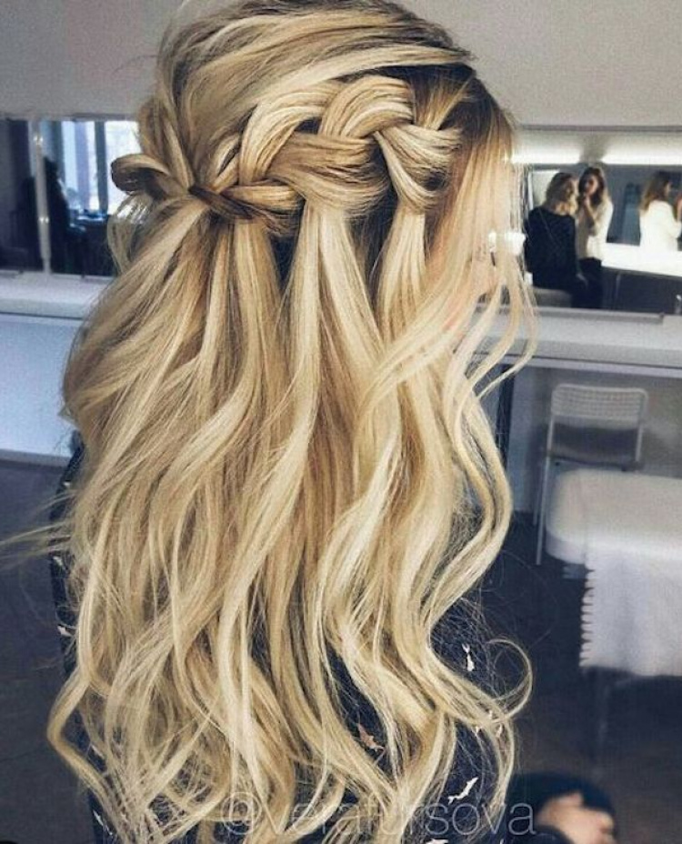 37 Beautiful Half Up Half Down Hairstyles Braided 4