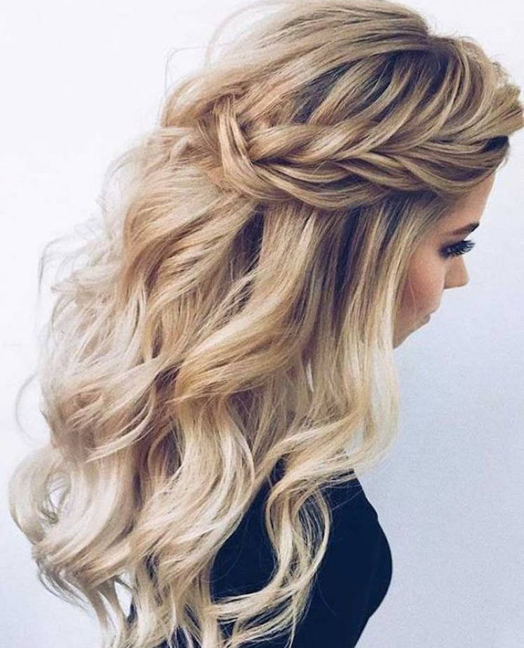 37 Beautiful Half Up Half Down Hairstyles Braided 5