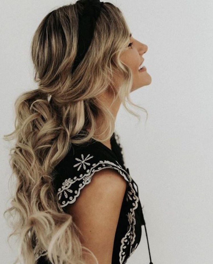 37 Beautiful Half Up Half Down Hairstyles Half Up Pony 5