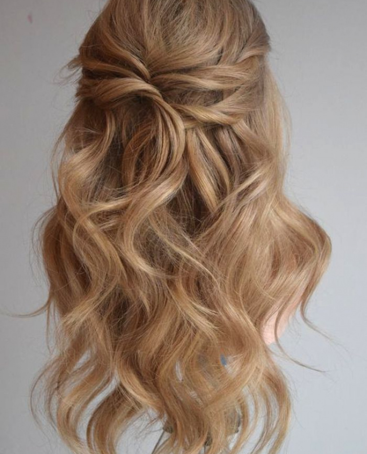 37 Beautiful Half Up Half Down Hairstyles Twisted Hair 3