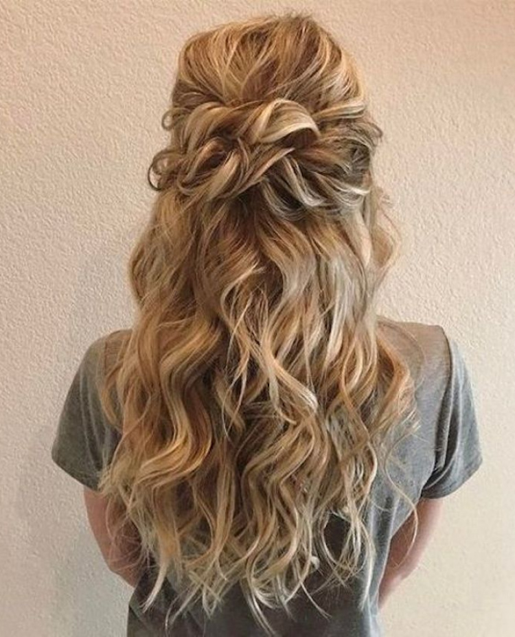 37 Beautiful Half Up Half Down Hairstyles Twisted Hair 9