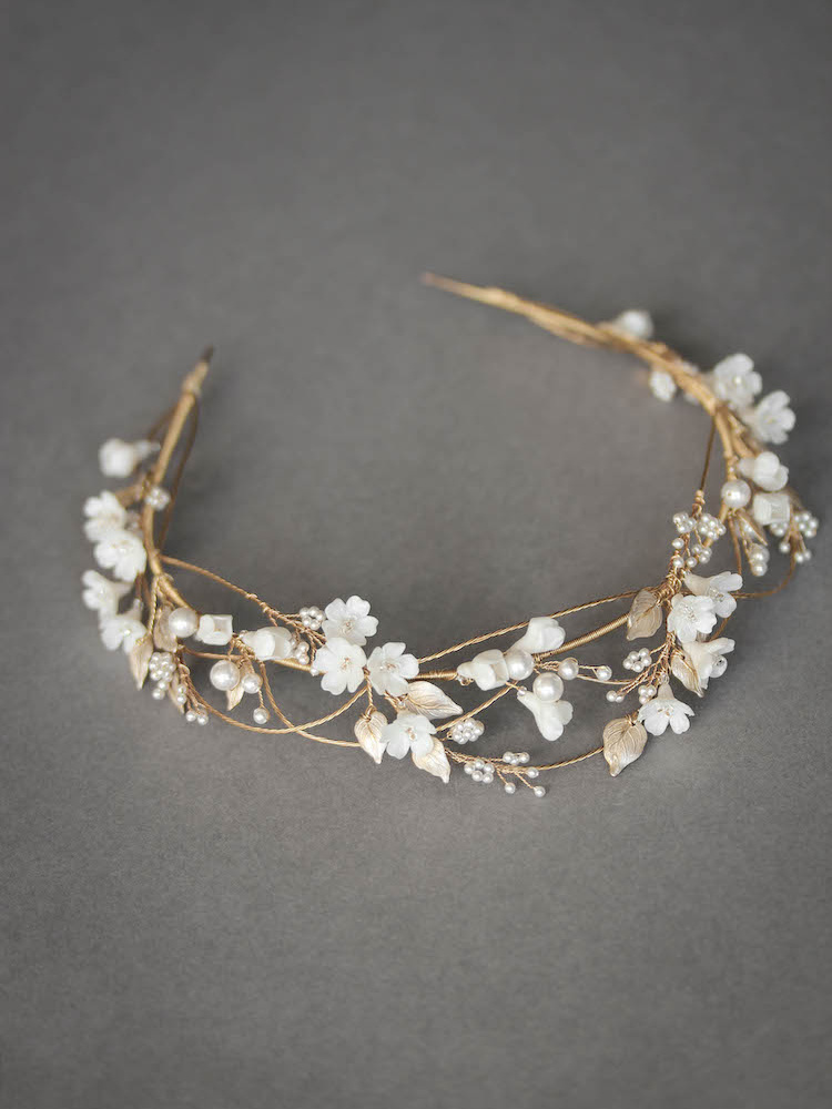 An Airy And Romantic Floral Headband For Bride Megan 2