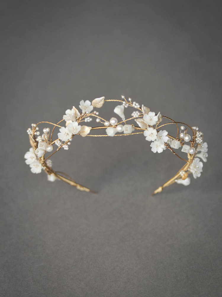 An Airy And Romantic Floral Headband For Bride Megan 5