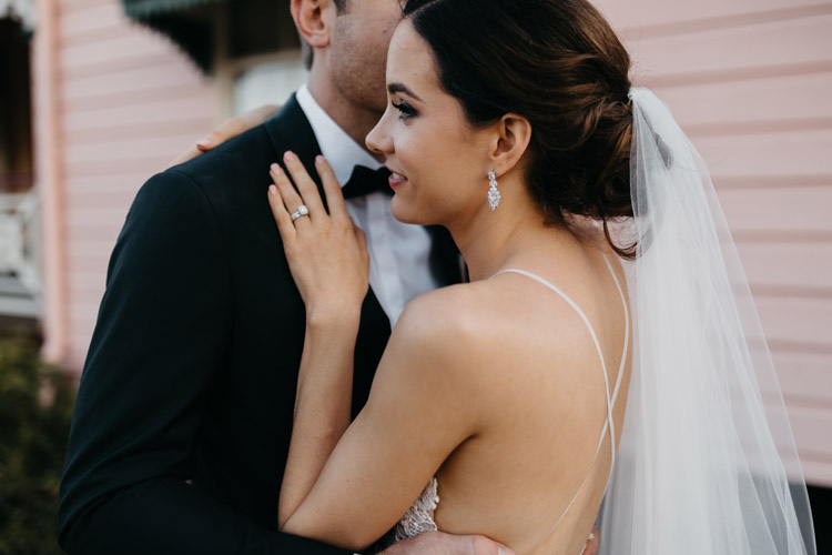 Bride Kahla Wearing Amora Veil 15.jpg