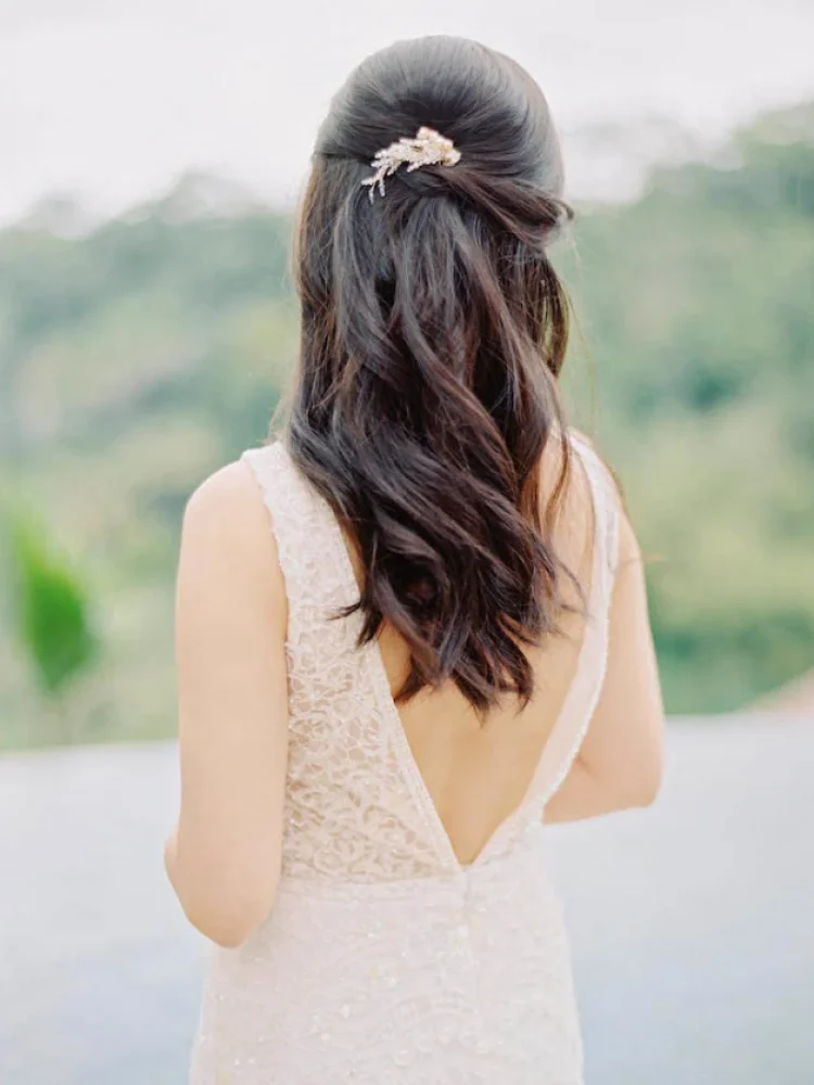 Bride Tiffany Wearing Custom Rosamonde Hair Comb 2 700x930