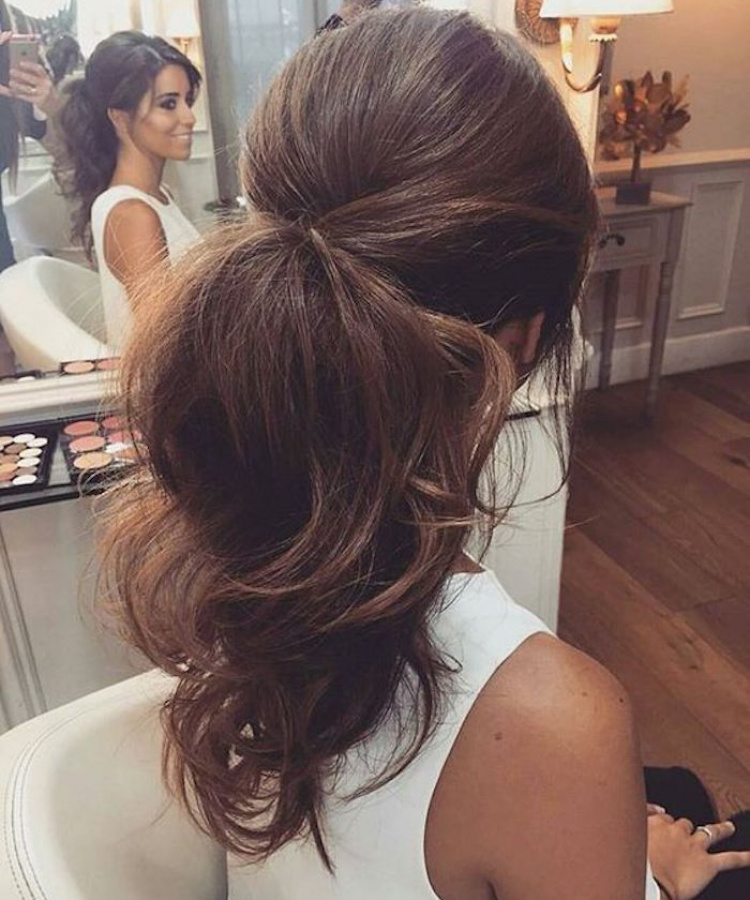 Bridesmaids Hairstyles Wavy Ponytails 3